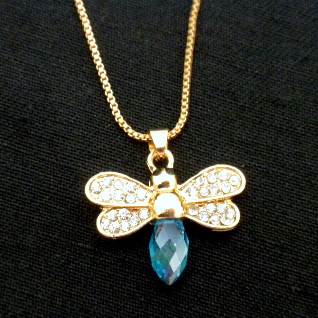 Pretty Blue Crystal Bee Necklace 15$